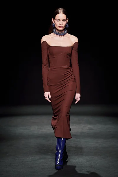 Look 6